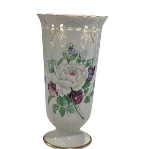 Lenox "Victorian Rose" Porcelain Floral Pierced Bow 24K Gold Trim 8.5" Vase